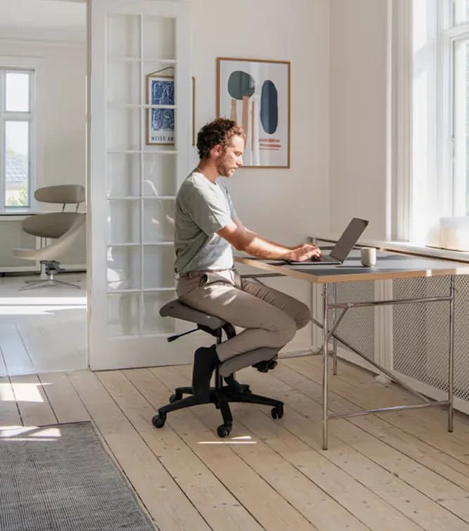 Varier Wing Kneeling Chair