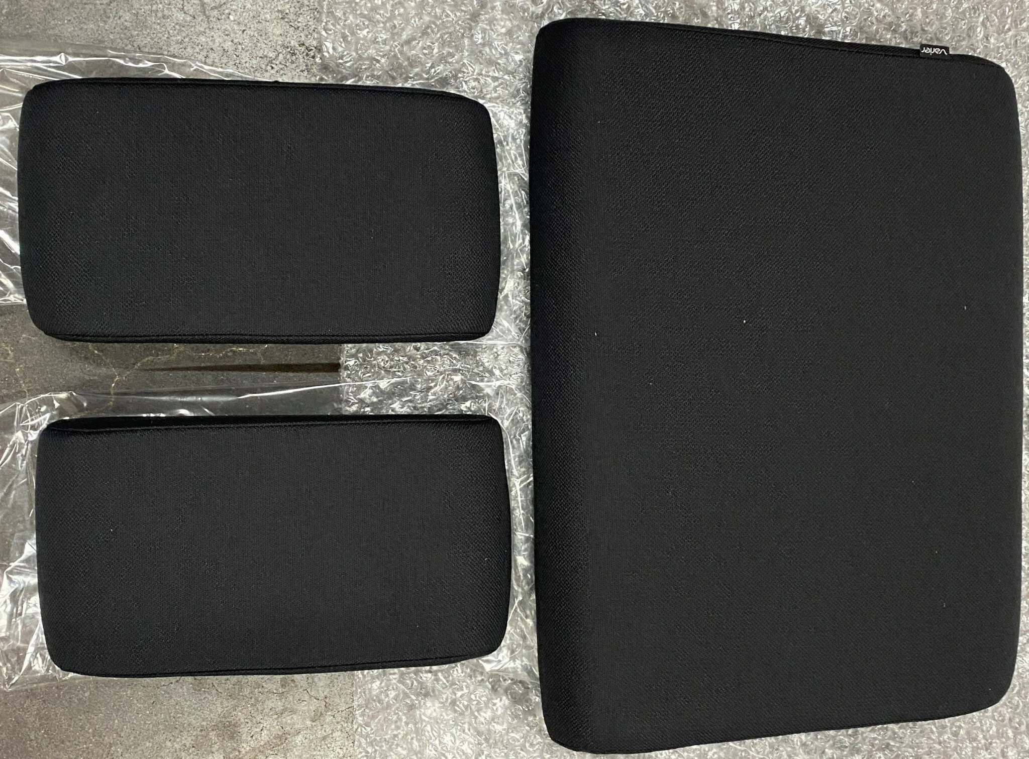 Cushion set - Black Revive