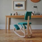 Varier-Variable-plus-ergonomic-kneeling-chair-office-chair-01